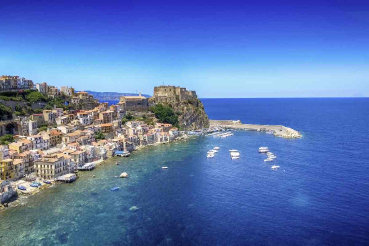 Conosciuta come la Piccola Venezia del Sud, questa località rappresenta il quartiere più antico e suggestivo di Scilla